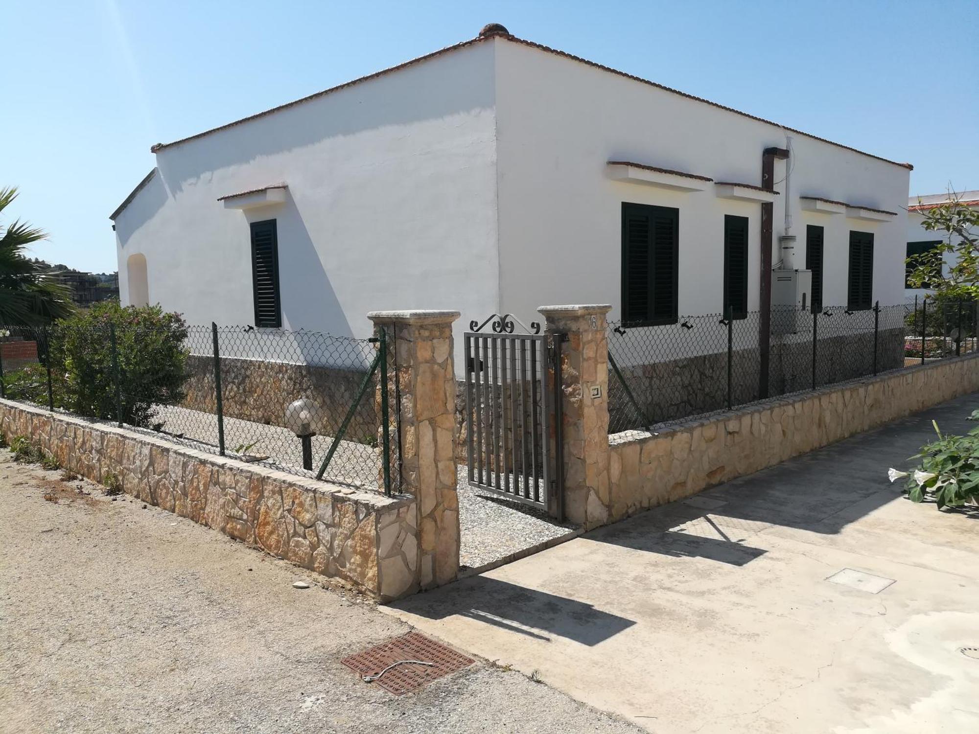 Villini Giovanna Disanti Vieste Exterior foto